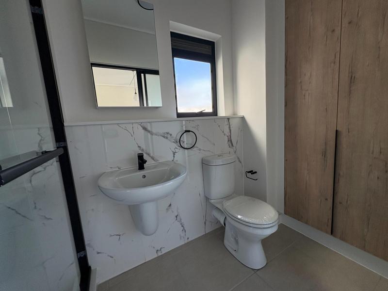 To Let 2 Bedroom Property for Rent in Richwood Western Cape